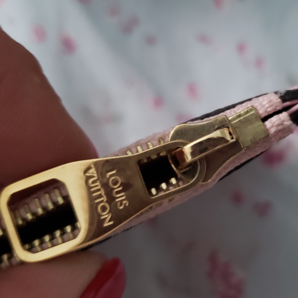 ❌❌SOLD❌❌Louis Vuitton Rose Ballerine Empriente - Picture 4 of 8